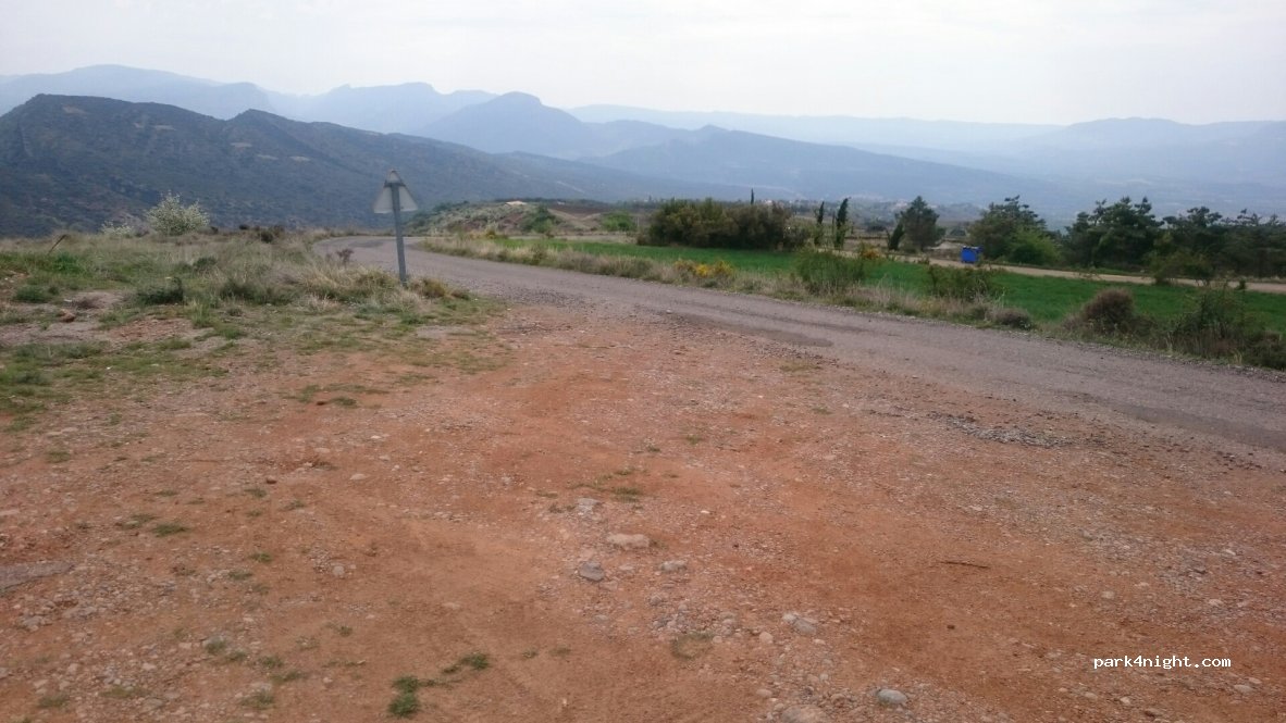 (25636) Tremp - Unnamed Road — foto 2