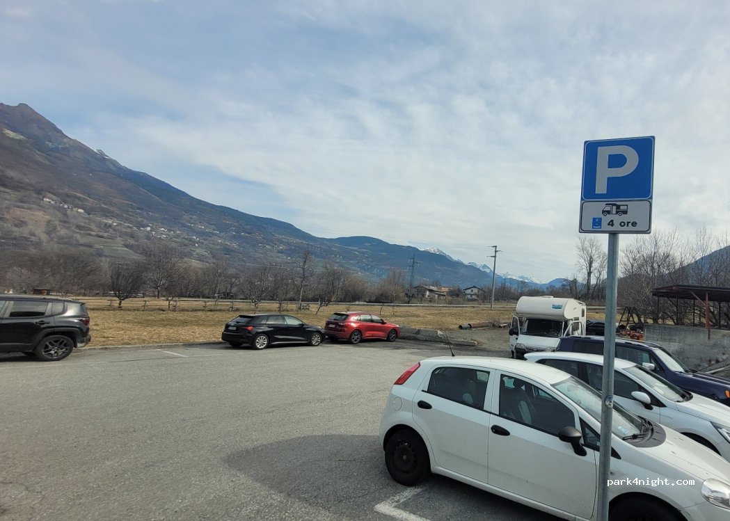 (11020) Fénis - 2-6 Frazione Croiset — foto