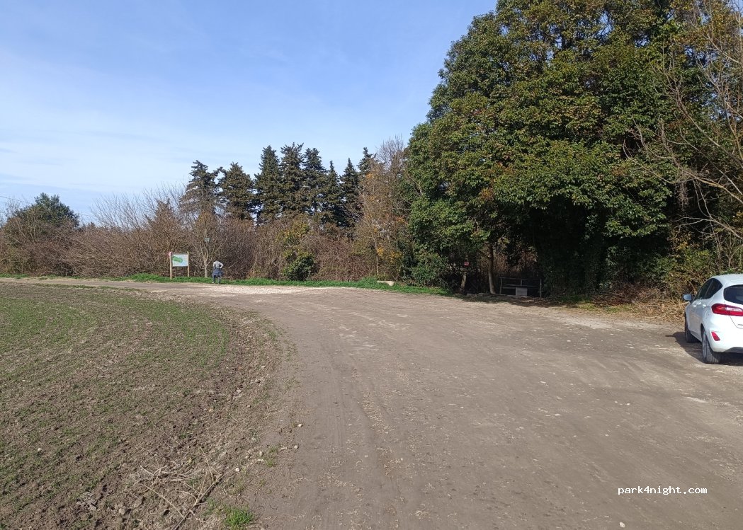 (84740) Velleron - 186 Chemin de la Garonne — foto