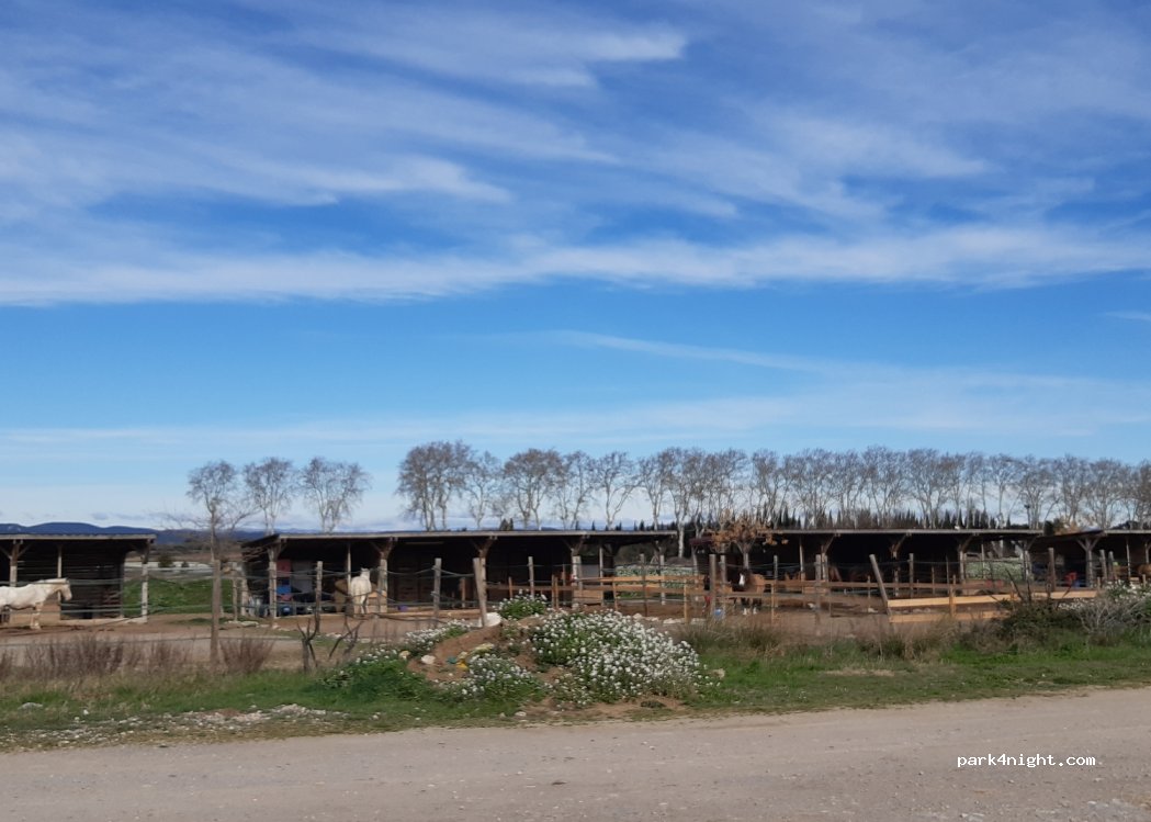 Ecurie de Launac — foto 2