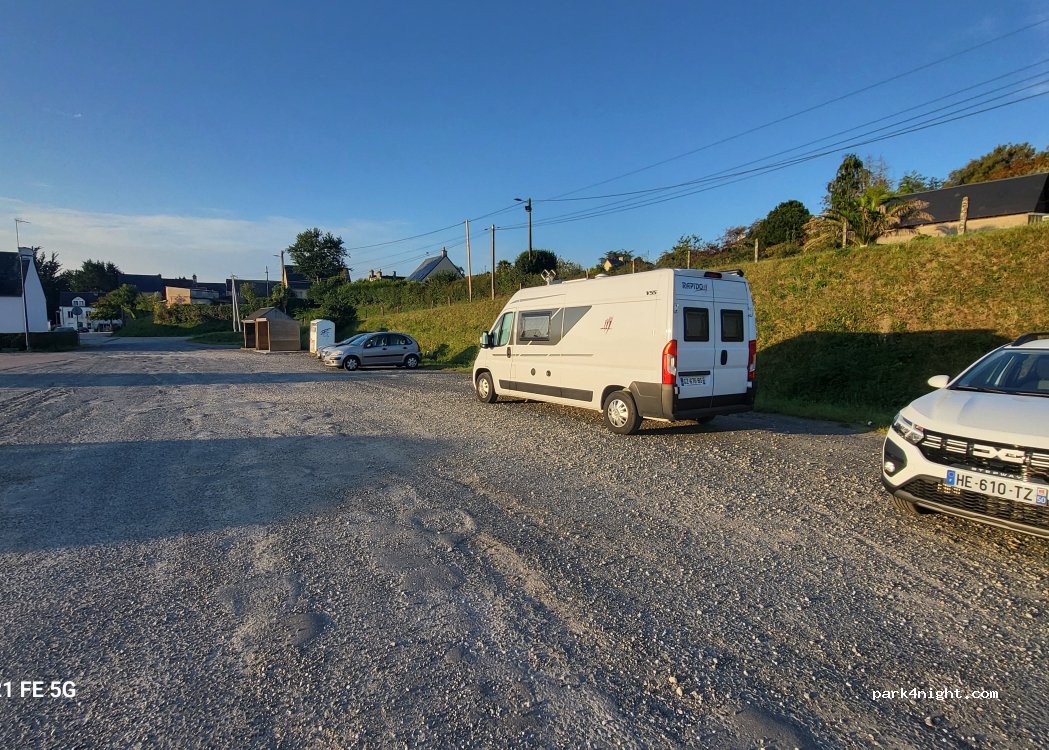 (50260) Bricquebec-en-Cotentin - 11 Route de la Trappe — foto 4