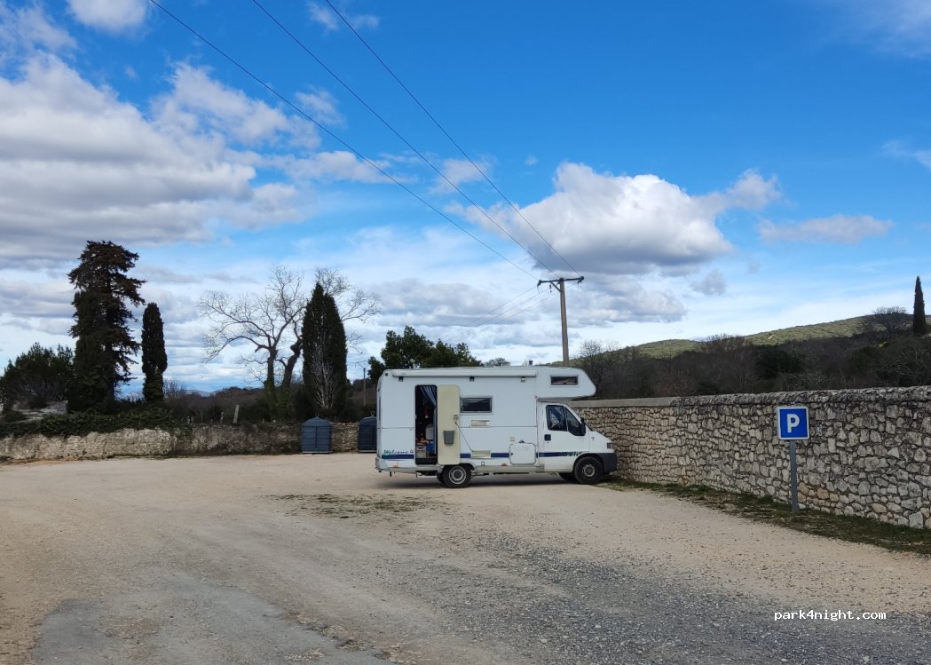 (30580) Brouzet-lès-Alès - Rue du Cimetière — foto