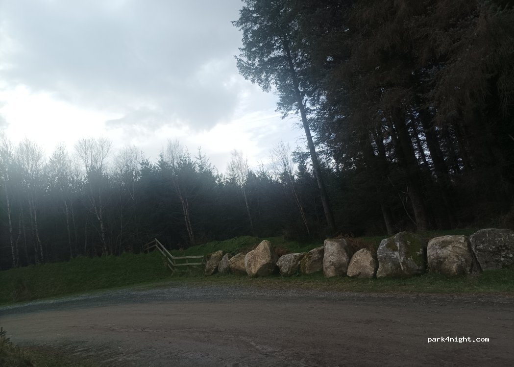 (A98 YR26) Ballinteskin - Unnamed Road — foto 2