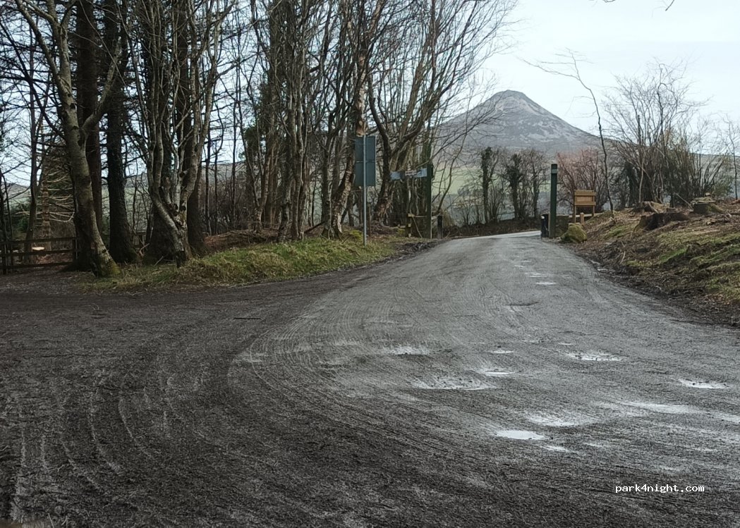 (A98 YR26) Ballinteskin - Unnamed Road — foto 4