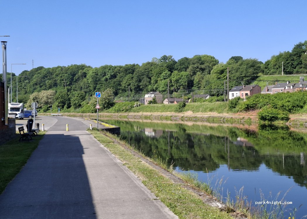 (5000) Namur - 52 Rue de l'Abbaye — foto 2