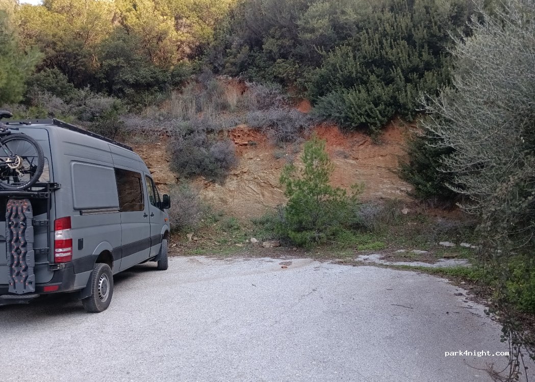 (340 13) Kokkinis - — foto 2