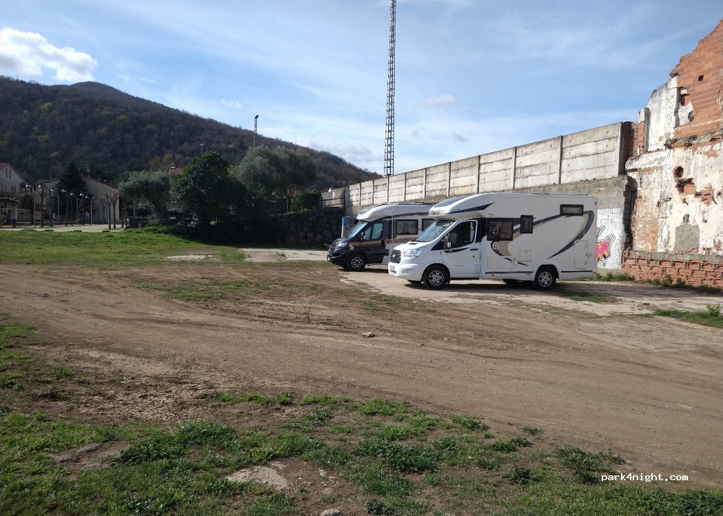 (17856) Castellfollit de la Roca - 22 Carrer Germanes Illa — foto 2