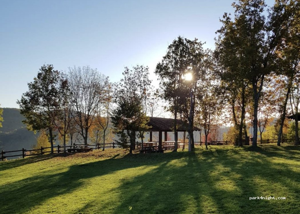 (27050) Colli Verdi - Unnamed Road — foto