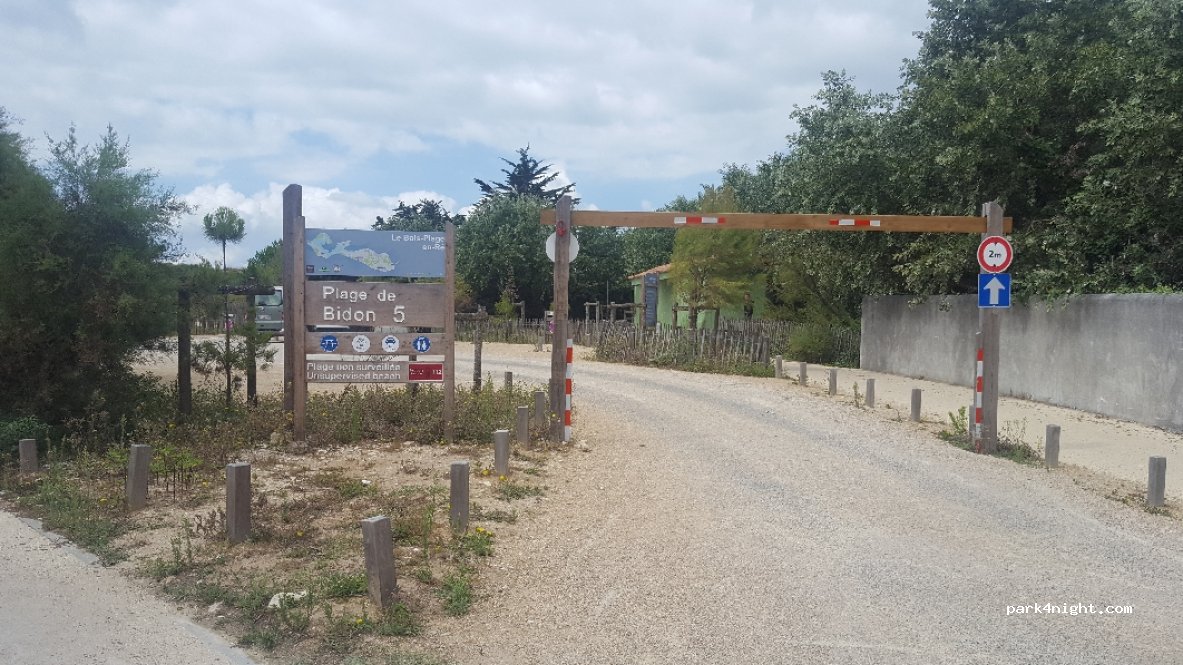 (17580) Le Bois-Plage-en-Ré - 2B Promenade de la Plage — foto 2