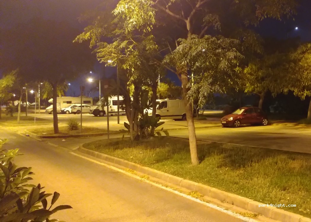 (29004) Málaga - C. Concha Lagos — foto 4