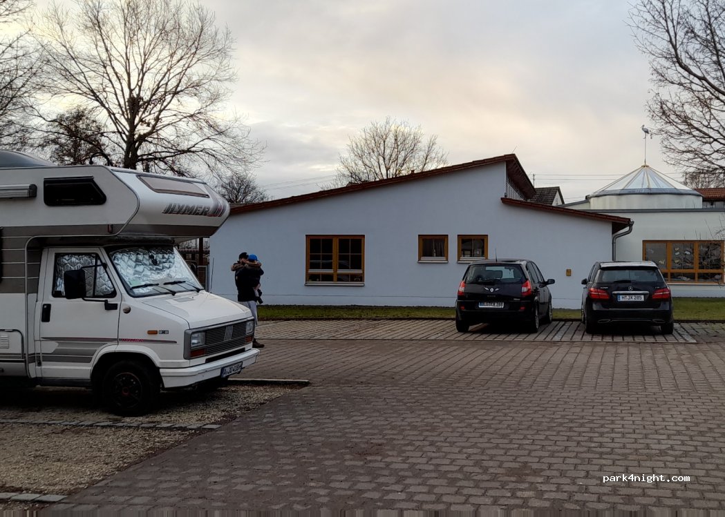 (89431) Bächingen an der Brenz - 1 Freiherr-von-Süßkind-Straße — foto
