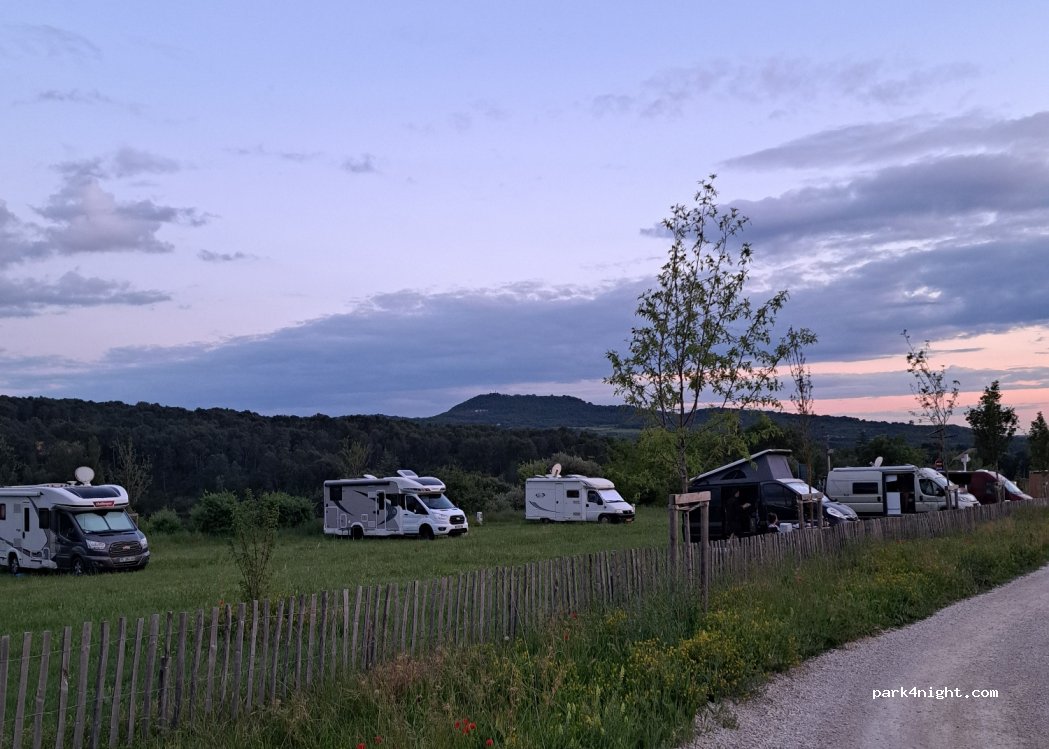 Aire de Mormoiron, Lac des Salettes — foto 2