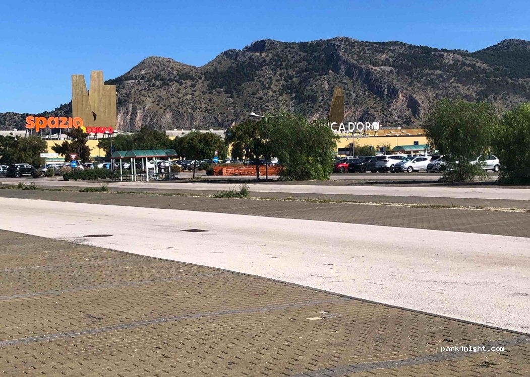 (90146) Palermo - Via Giuseppe Lanza di Scalea — foto 2
