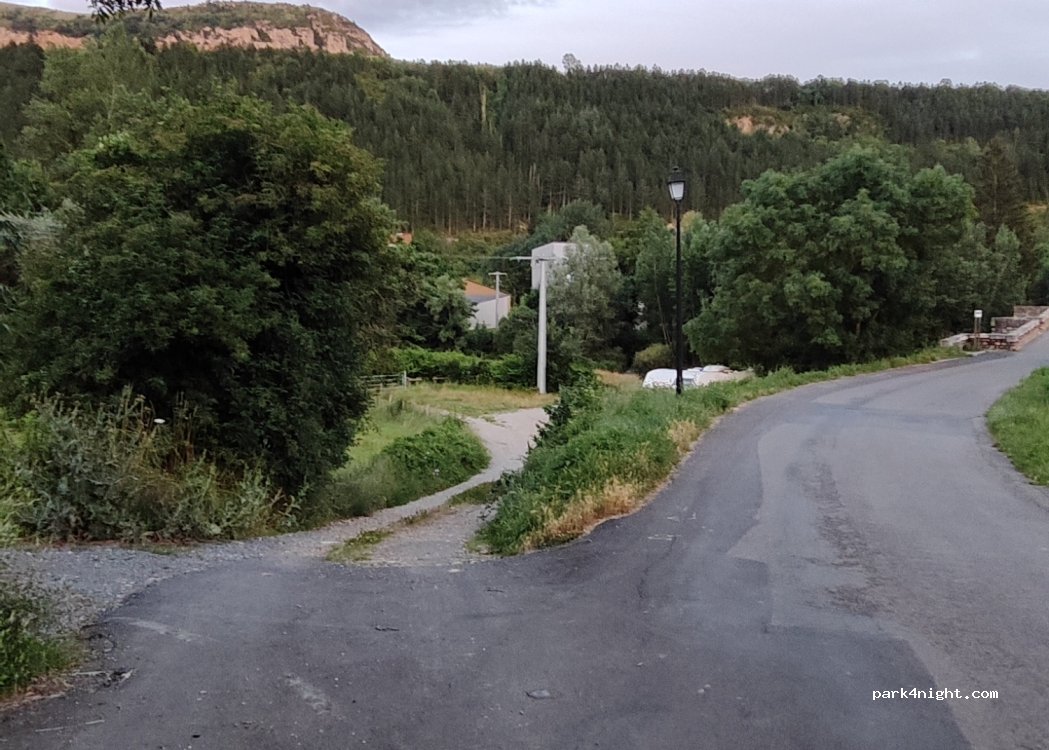 (48100) Bourgs-sur-Colagne - 1 Chemin du grain — foto