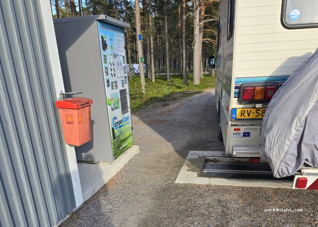 (820 22) Sandarne - 125F Stenövägen — foto 2