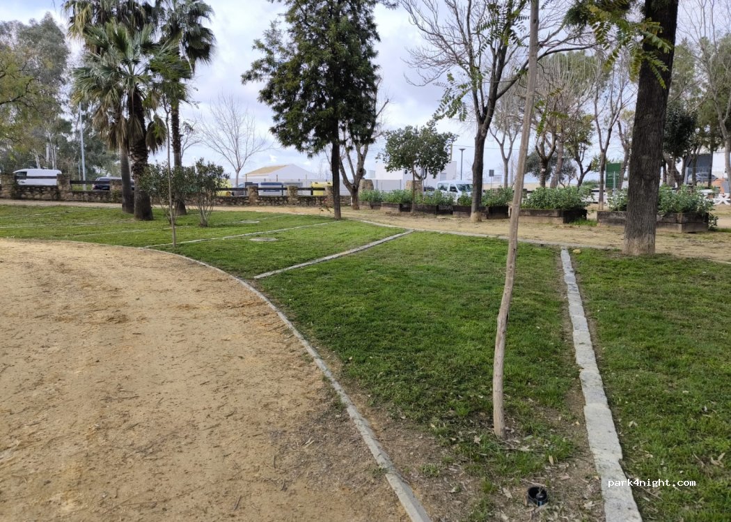 (41760) El Coronil - 1 Parque del Barranco — foto