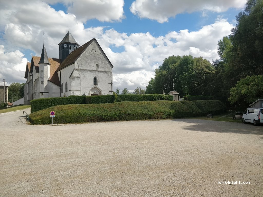 (10230) Mailly-le-Camp - 6 Rue Saint-Martin — foto 3