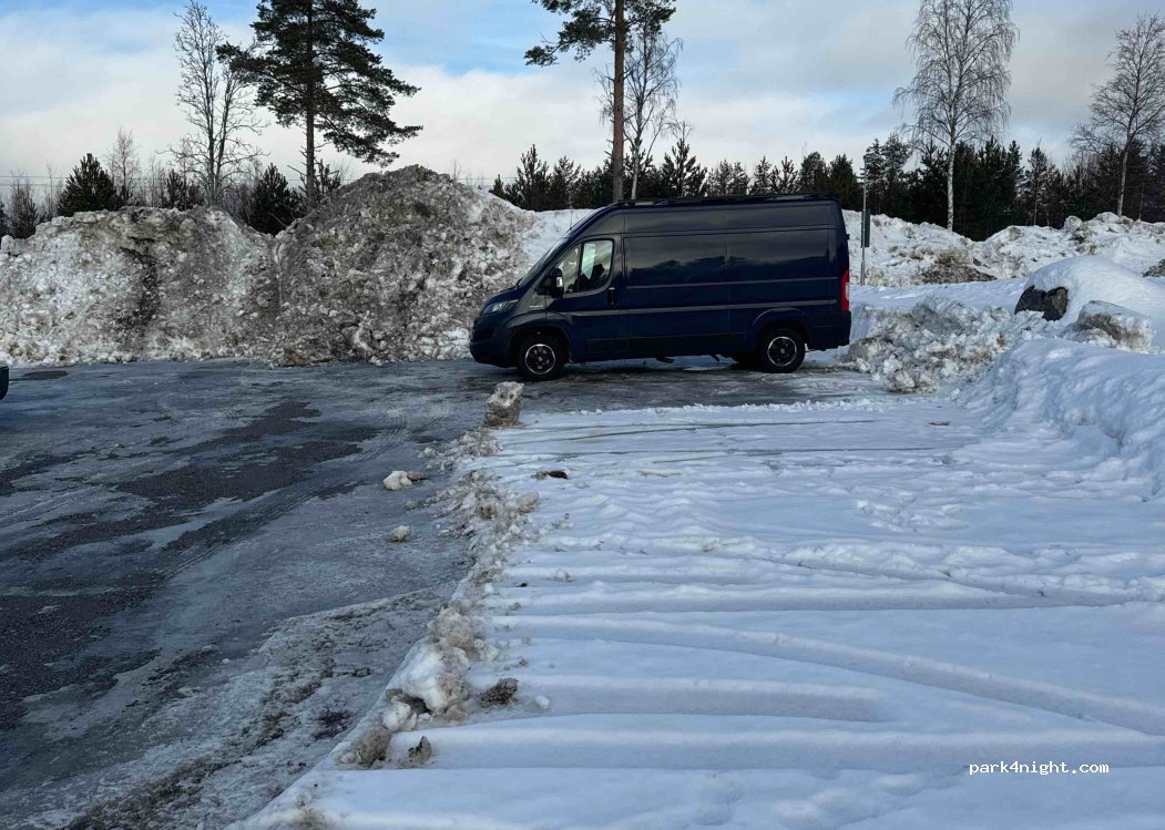 (914 31) Nordmaling - 3 Backvägen — foto