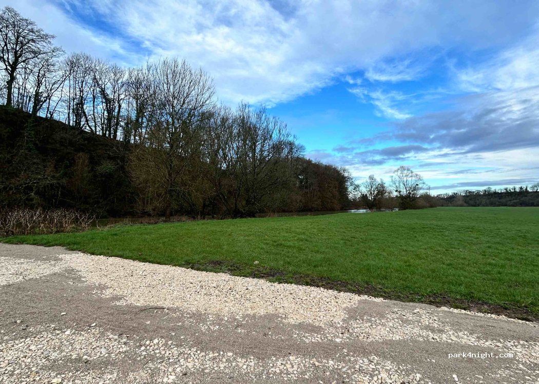 (70230) Larians-et-Munans - Unnamed Road — foto