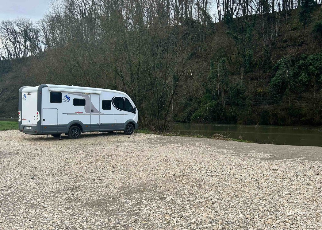 (70230) Larians-et-Munans - Unnamed Road — foto 2