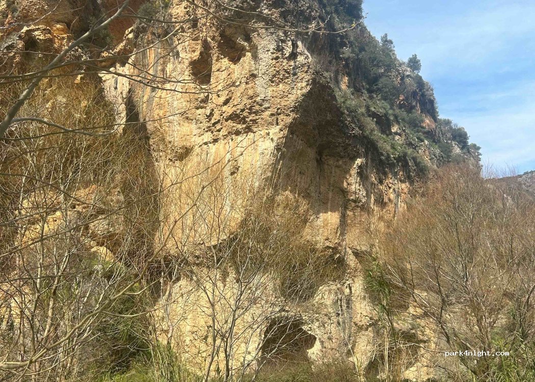 (33730) Erdemli - Unnamed Road — foto