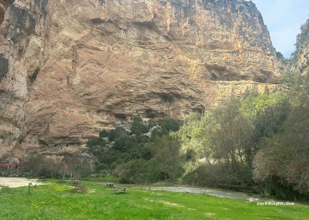 (33730) Erdemli - Unnamed Road — foto 3