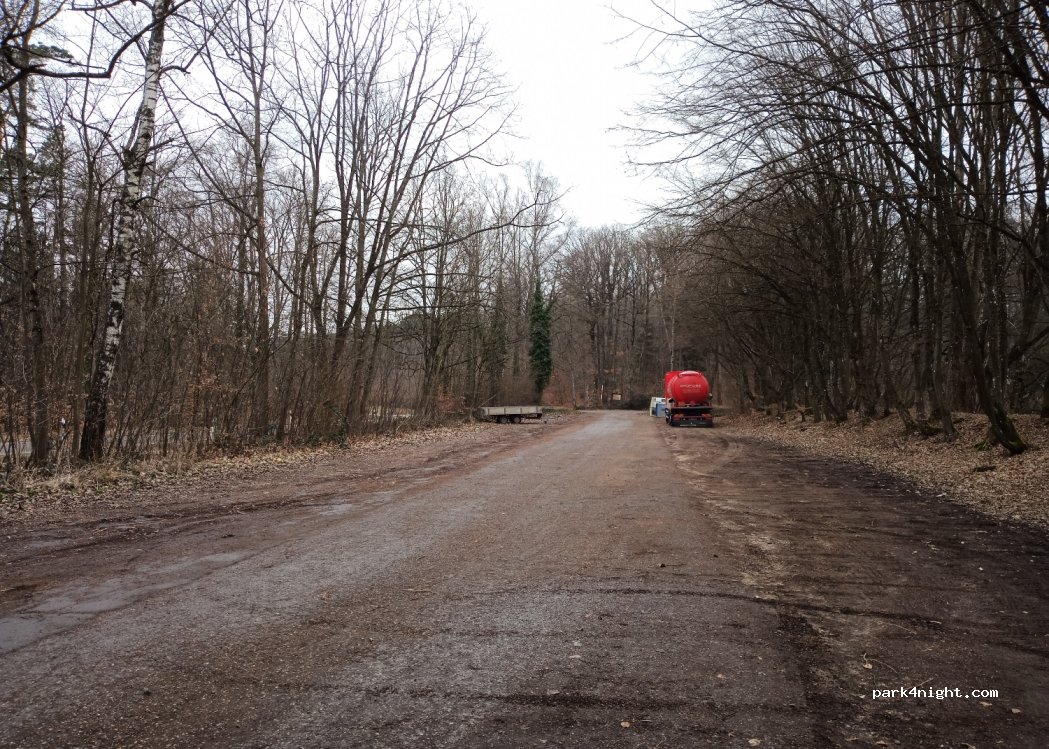 (73630) Remshalden - K1913 — foto