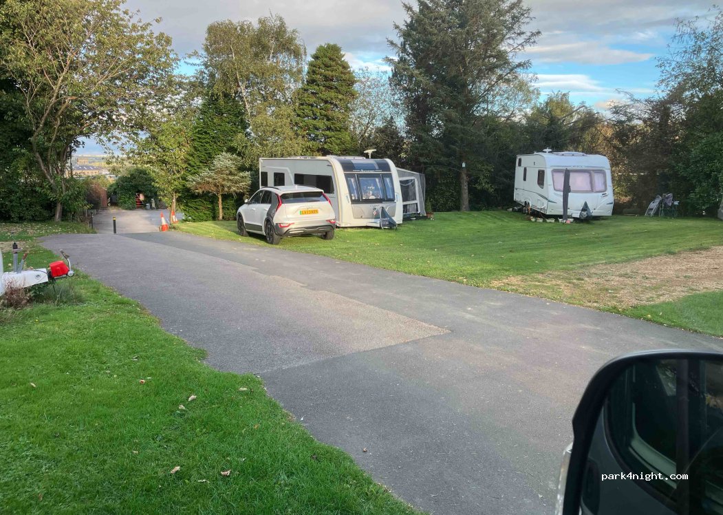 Elland Hall Farm Caravan Park — foto 3