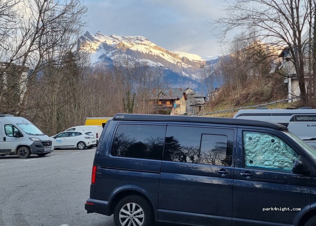 Aire de camping car Saint-Gervais-les-Bains — foto 4