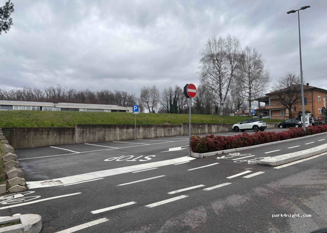(22070) Solbiate - 9 Via San Quirico — foto