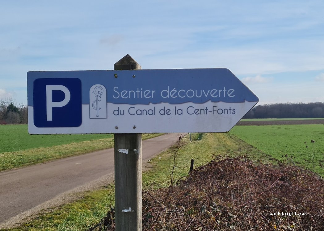 (21910) Noiron-sous-Gevrey - Unnamed Road — foto