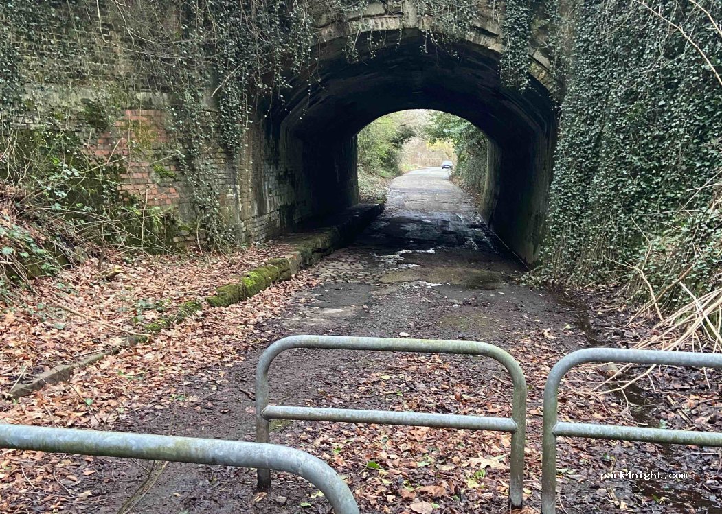 (WA4 6TN) Higher Walton - Underbridge Lane — foto