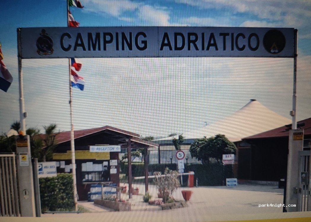 Area sosta Adriatico Club — foto