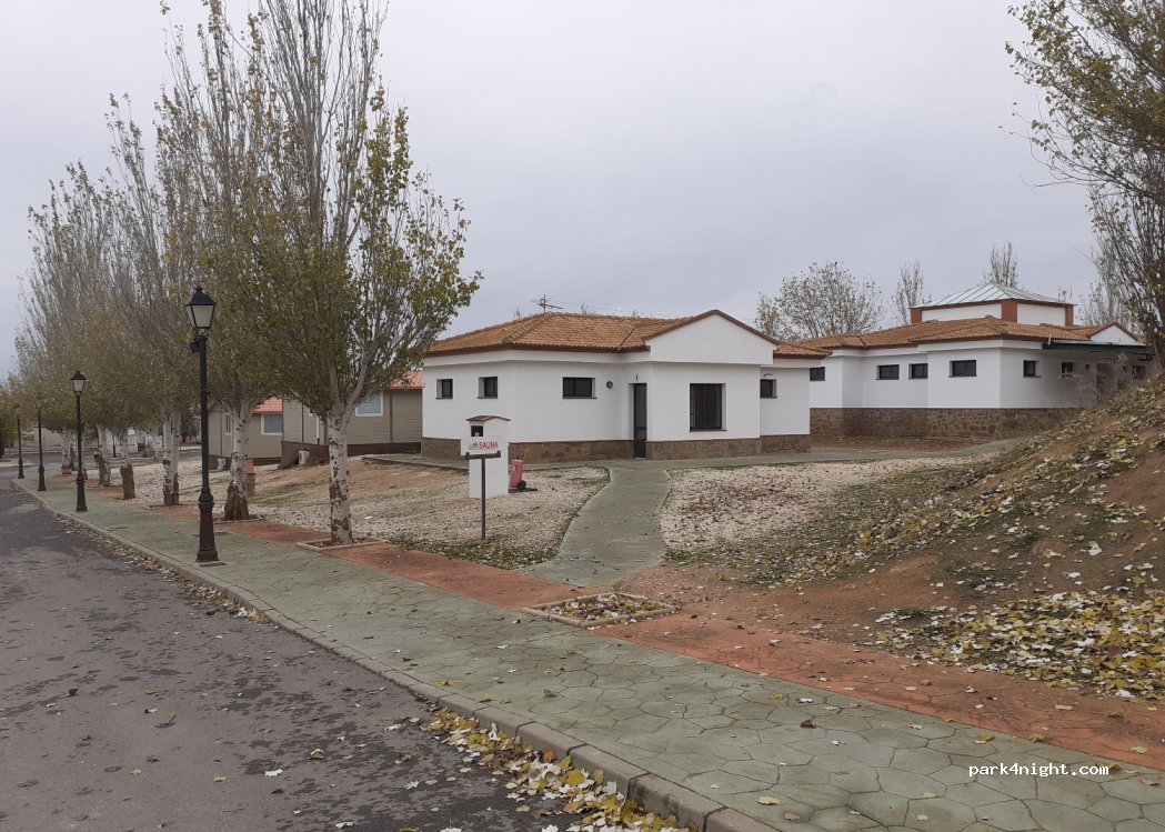 Camping Bungalows La Sierrecilla — foto 3