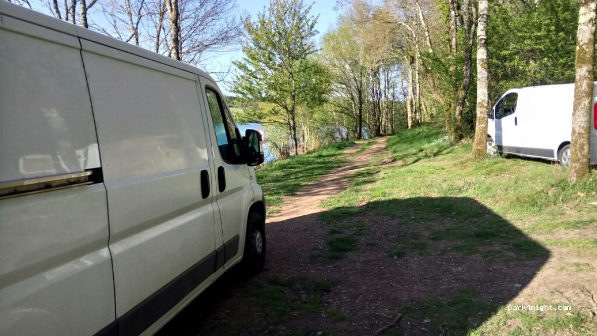 (87600) Videix - Unnamed Road — foto