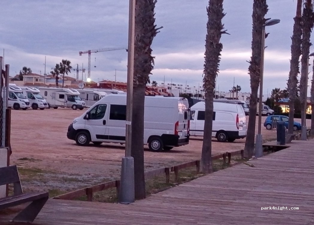 (03191) Pilar de la Horadada - 20 Calle Catamarán — foto 5