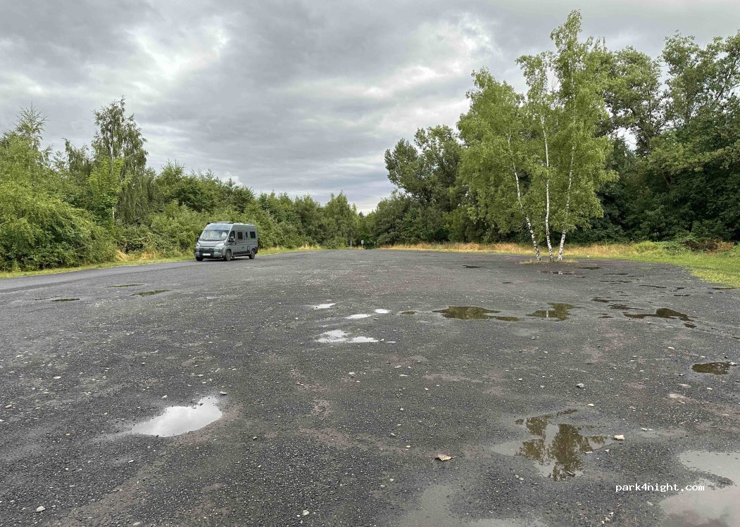 (417 24) Jeníkov - Unnamed Road — foto