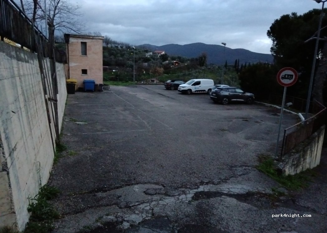 (02031) Castelnuovo di Farfa - 7 Via Vittorio Emanuele III — foto