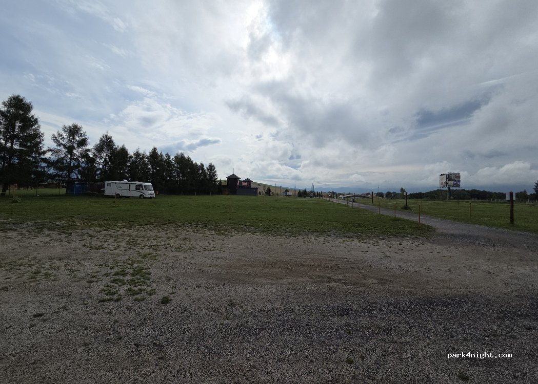 (031 04) Liptovský Mikuláš - Unnamed Road — foto 2
