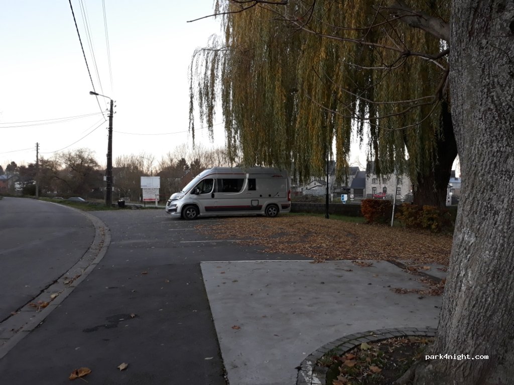 Aire de camping-cars Hotton | Rue du Batty — foto