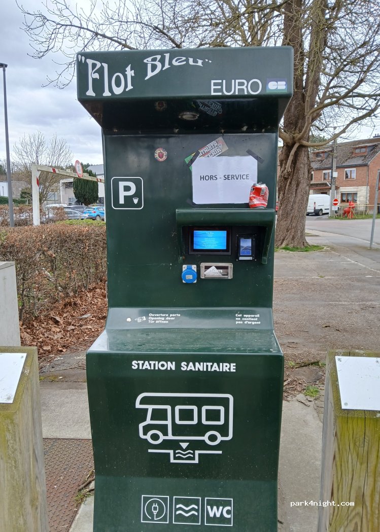 Aire de camping-cars Hotton | Rue du Batty — foto 4