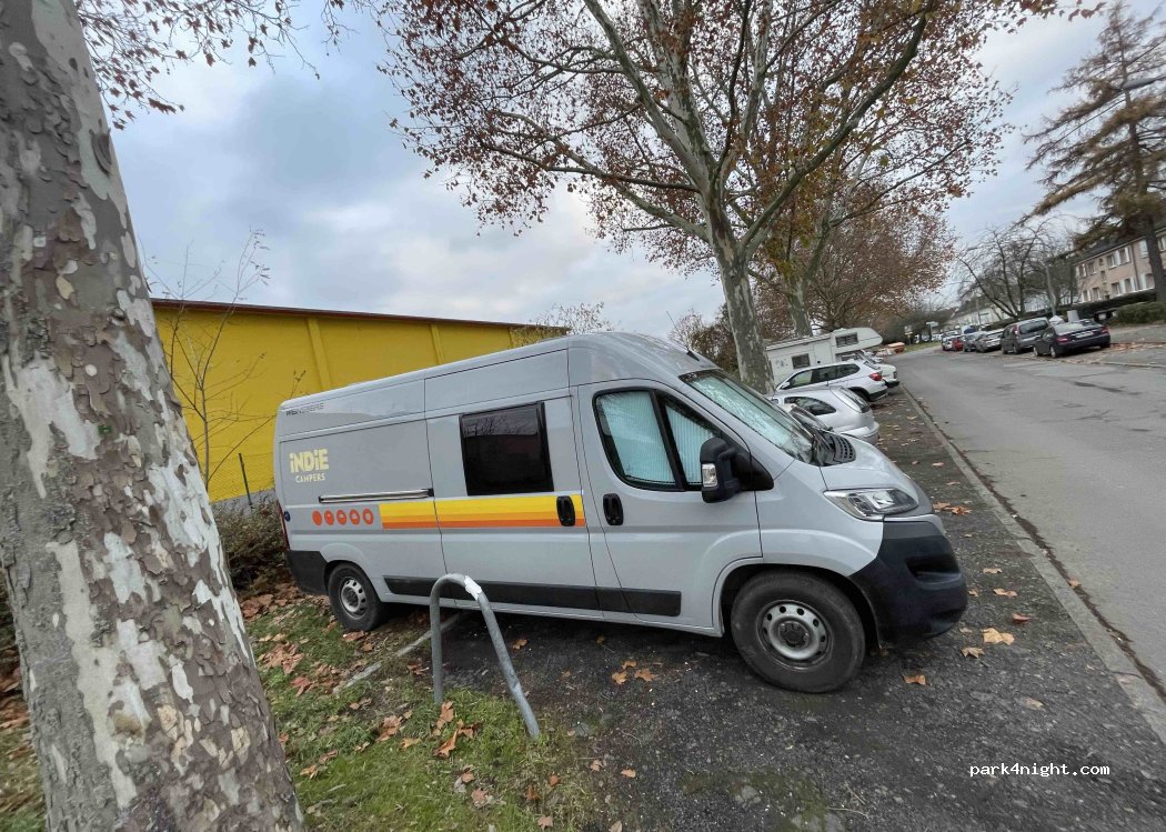 (60386) Frankfurt am Main - 10 Lahmeyerstraße — foto 3