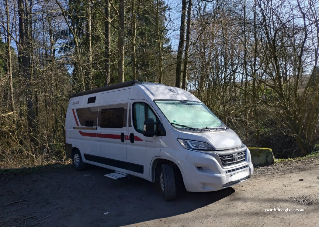 (31867) Lauenau - 7 Blumenhäger Straße — foto