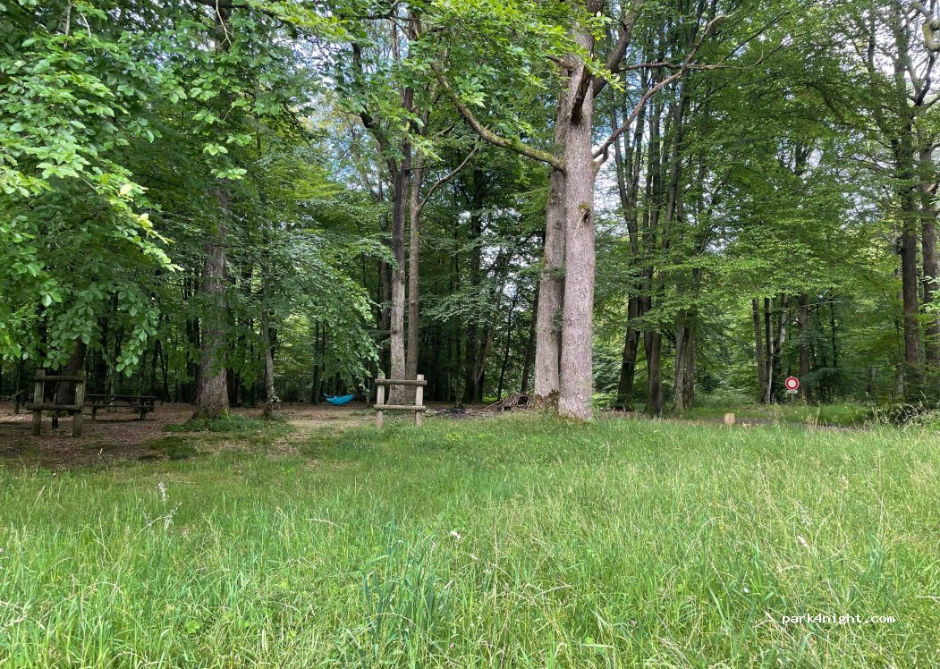 (08140) Villers-Cernay - Unnamed Road — foto 4