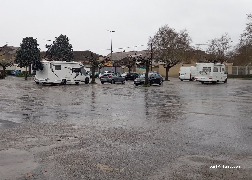 (30600) Vauvert - 98 Impasse Prosper Falgairolle — foto