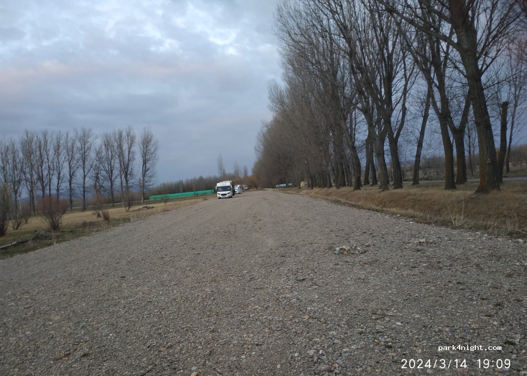 Área de Autocaravanas de Villarquemado — foto 2