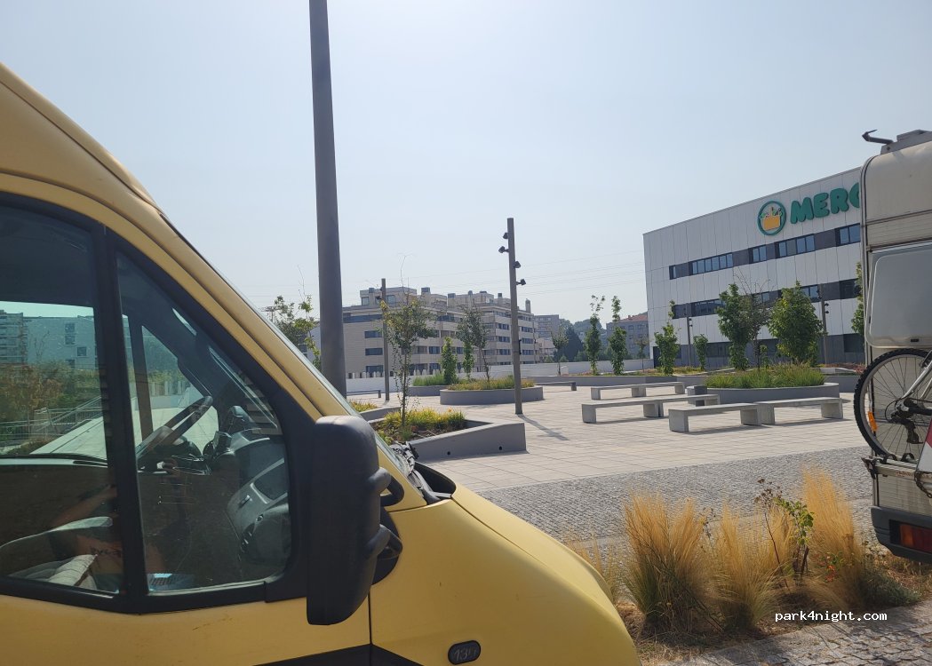 (4430-946) Vila Nova de Gaia - 123 Avenida Padre Jorge Duarte — foto 3