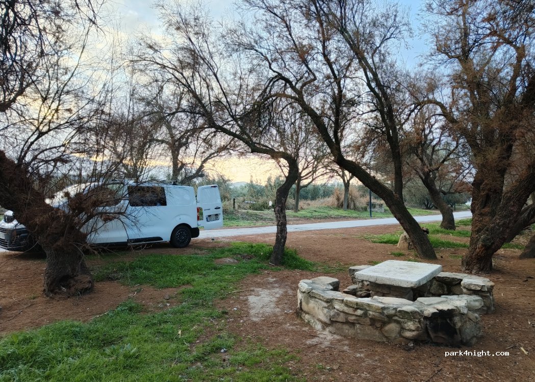 (23480) El Cortijuelo - Unnamed Road — foto