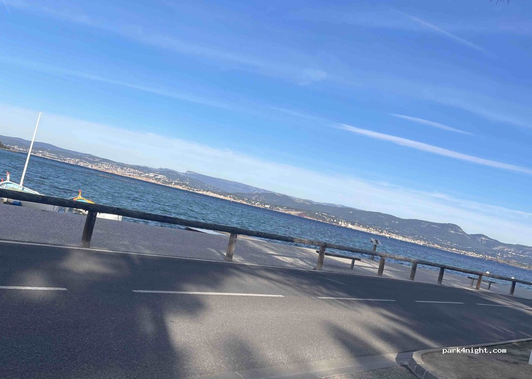 (83140) Six-Fours-les-Plages - 300 Traverse du Gaou — foto 2