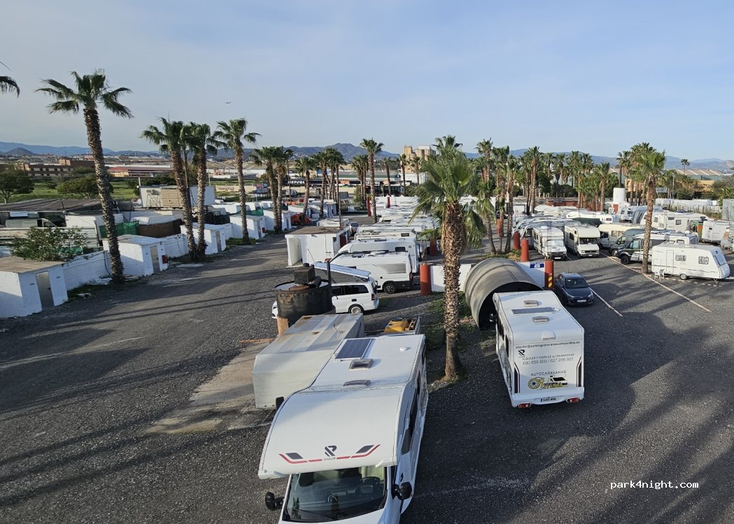 Area de autocaravanas Parking Rivera — foto 3